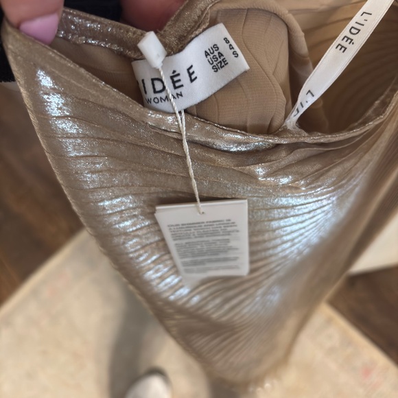 L’IDEE Metallic Halter Gown - Picture 3 of 4